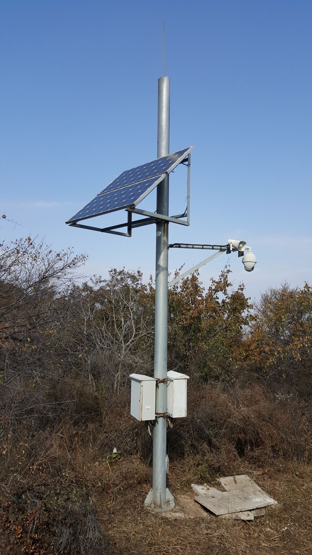 濕地公園太陽能監控安裝案例 綠色科技守護生態家園